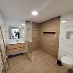 Casa vacanze De L'obourg-joie - Shape - Pairi Daiza - - Parking Privé Et Gratuit *