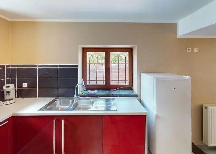 Nyaraló De L'obourg-joie - Shape - Pairi Daiza - - Parking Prive Et Gratuit Mons