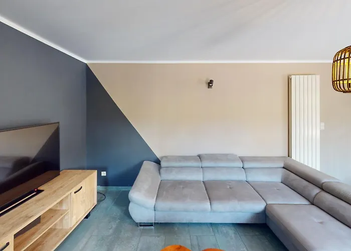 De L'obourg-joie - Shape - Pairi Daiza - - Parking Prive Et Gratuit Mons